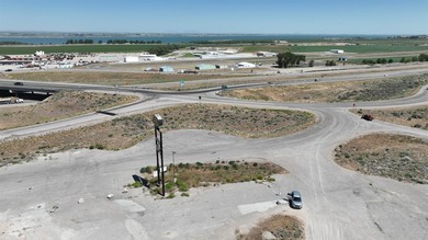 Command the Corridor - Landmark Commercial Opportunity Off - photo 3