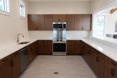 Estimated Completion May 2026. Builder offering $20,000 - photo 5