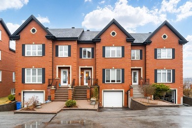 Elegante maison de ville riveraine sur 4 niveaux offrant une vue - photo 1