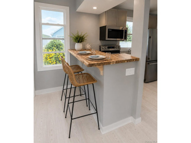 Completely newly renovated two bedroom, one bath Ranch with open - photo 15