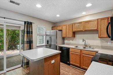 Welcome to 7948 Shadow Oak Drive in North Charleston, located in - photo 19