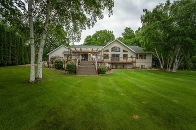Welcome to your dream Lake Ida home, where breathtaking views - photo 19