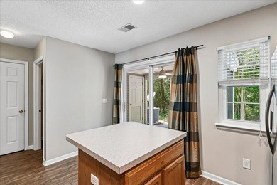 Welcome to 7948 Shadow Oak Drive in North Charleston, located in - photo 21