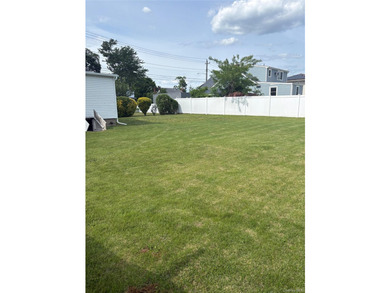 Completely newly renovated two bedroom, one bath Ranch with open - photo 27