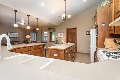 Welcome to your dream Lake Ida home, where breathtaking views - photo 30