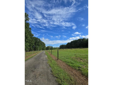 HORSE LOVERS DREAM!! GORGEOUS COUNTRY SETTING on 21.80 Acres in