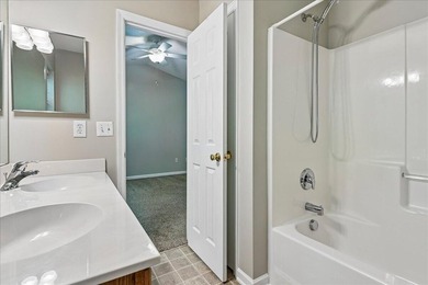 Welcome to 7948 Shadow Oak Drive in North Charleston, located in - photo 41