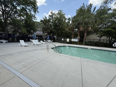 Welcome to 7948 Shadow Oak Drive in North Charleston, located in - photo 50