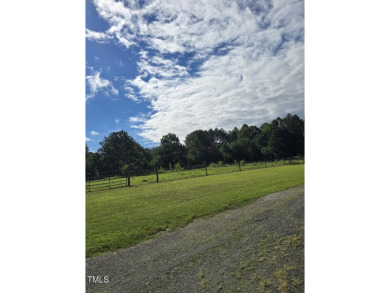 HORSE LOVERS DREAM!! GORGEOUS COUNTRY SETTING on 21.80 Acres in