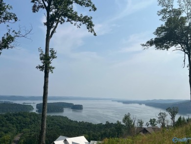 Lake Lot For Sale in Guntersville, Alabama