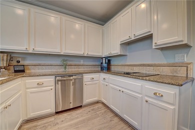Call or text Dominika for scheduled private showing - photo 12