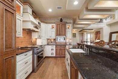 Welcome to 224 Yacht Harbor Drive, a stunning waterfront estate - photo 15