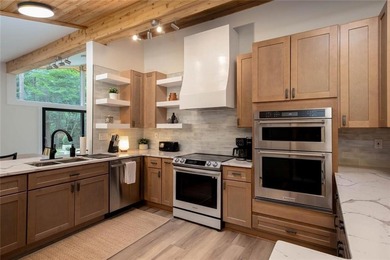 Completely renovated ranch with a fully finished basement in - photo 16