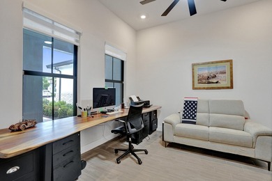 BREATHTAKING 55+ 3/2/2 VILLA IN *THE FALLS OF PARKLAND*. START - photo 17