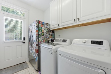 Welcome to the perfect blend of timeless Charleston charm - photo 22