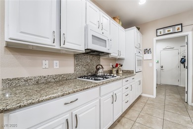 BEAUTIFULLY MAINTAINED HOME IN THE HEART OF SUN CITY ANTHEM