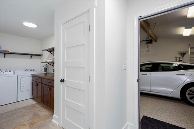 Completely renovated ranch with a fully finished basement in - photo 27