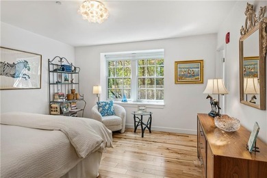 Tucked away in Newport's sought-after Historic Hill neighborhood - photo 27