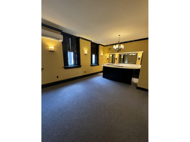 Rare opportunity to acquire a fully renovated, income-producing - photo 8