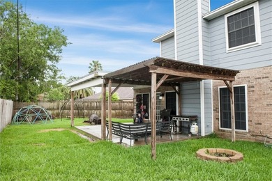 **Motivated Seller!** Spacious, updated, and move-in ready, this - photo 31
