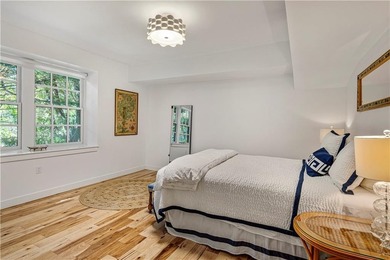 Tucked away in Newport's sought-after Historic Hill neighborhood - photo 33