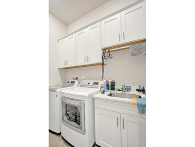 BREATHTAKING 55+ 3/2/2 VILLA IN *THE FALLS OF PARKLAND*. START - photo 39