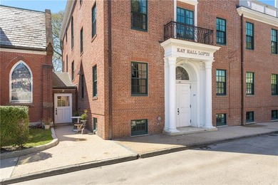 Tucked away in Newport's sought-after Historic Hill neighborhood - photo 40