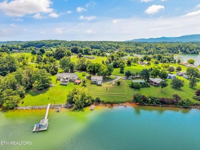 Douglas Lakefront Home. FIRST time on the Market! Lovely 2 bedrm - photo 44