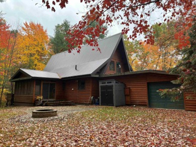 Lake Home For Sale in Shawano, Wisconsin
