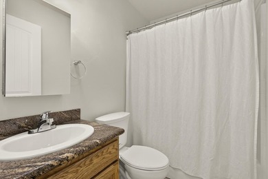 Welcome to 1262 Heber Avenue. This turnkey, well-maintained home - photo 6