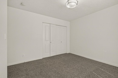 Welcome to 1262 Heber Avenue. This turnkey, well-maintained home - photo 7