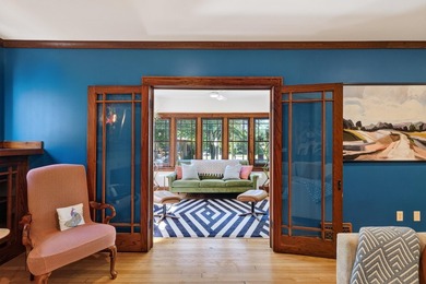 Timeless 1924 Craftsman beautifully blends historic character - photo 15