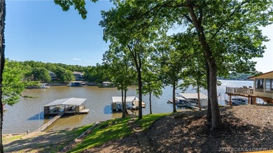 Lake front living at it's finest on the 36 Mile Marker - photo 28