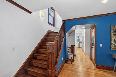 Timeless 1924 Craftsman beautifully blends historic character - photo 31
