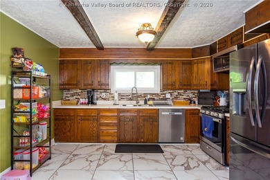Rare opportunity to own a true riverfront property. Offering - photo 6