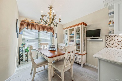Oceanside - Brower Oakview Condominium - Beautiful 3-bedroom, 2 - photo 7