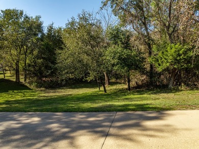 Build your dream home or weekend getaway atop this 0.31 acre lot - photo 4
