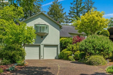 Lake Home For Sale in Lake Oswego, Oregon