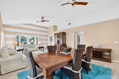 WOW - Awesome Lakefront home, turnkey and ready for new owners - photo 18