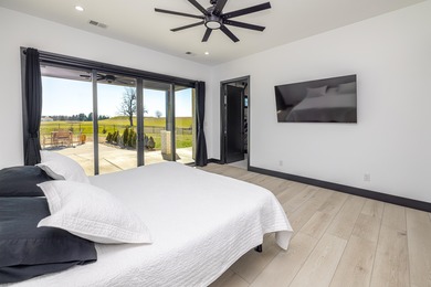 Custom built home in Woodlawn Estates...This Brick Ranch is not