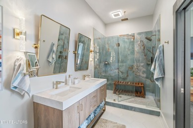 Welcome to your own private waterfront retreat! Built in 2022 - photo 21