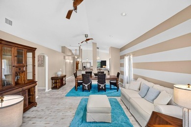 WOW - Awesome Lakefront home, turnkey and ready for new owners - photo 23