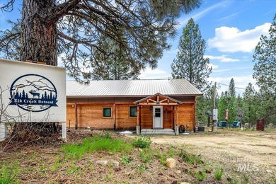 Welcome to Elk Creek Retreat- a beloved escape located moments - photo 2