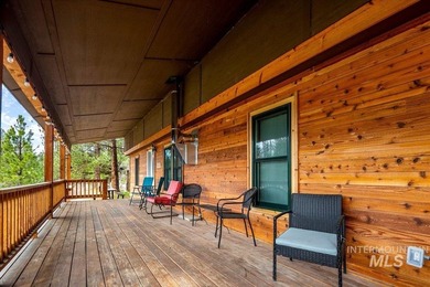 Welcome to Elk Creek Retreat- a beloved escape located moments - photo 9