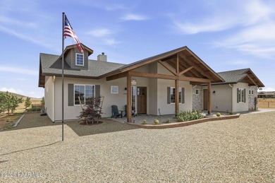 Experience elevated country living in the highly sought-after - photo 1