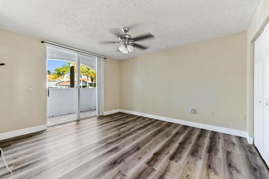 Live in resort style amenities in this spacious, open floor plan - photo 15