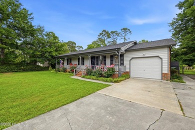 Welcome home to this beautifully updated property situated on a - photo 3
