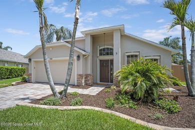 Pool Home + Cul-de-Sac + Oversized Lot! Welcome to this well - photo 6