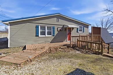 Affordable lake life near Big Dick's and Station 46 Marina with - photo 3