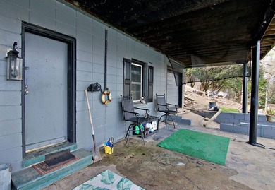 Enjoy lakefront living on Lake Secession with this 2-bedroom - photo 22